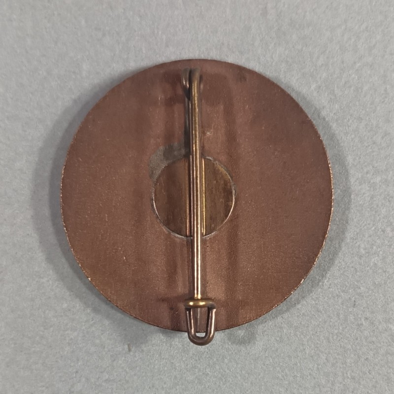 INSIGNE MILITAIRE 1 er BATAILLON DE CHOC PARACHUTISTES FABRICATION DELSART RETIRAGE DU MODELE DU FABRICANT JANVIER